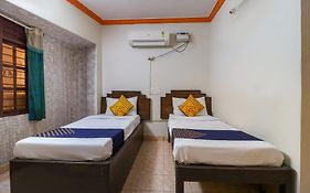 Spot On Balaji Residency Near Yeshwantupur Railway Station